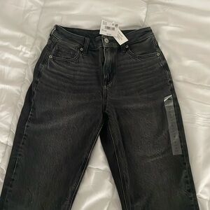 American Eagle Strigid Mom Jean